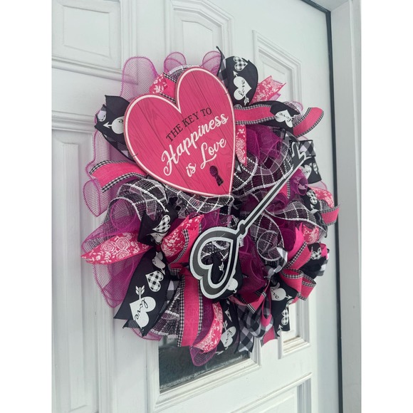 Valentines Day Heart Wreath, The Key To Happiness is Love Sign Door Hanger - Picture 6 of 9